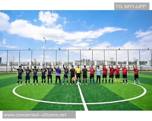 足球明星后代齐聚一堂展现天赋与拼搏精神的精彩比赛