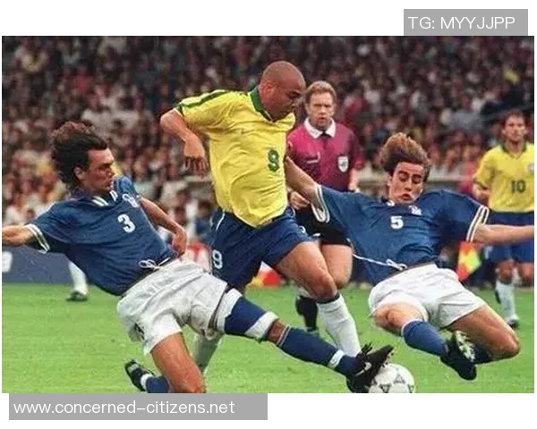 逆天名字足球明星们的传奇故事与他们的精彩瞬间回顾